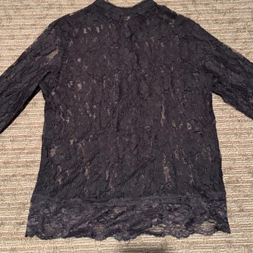 Black lace long sleeve top